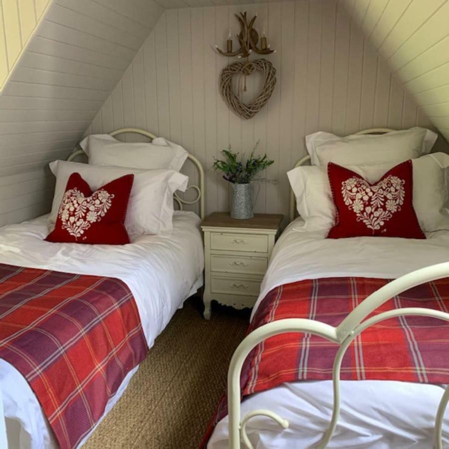 Glencroft A Fairytale Highland Cottage Aberfeldy Exteriör bild